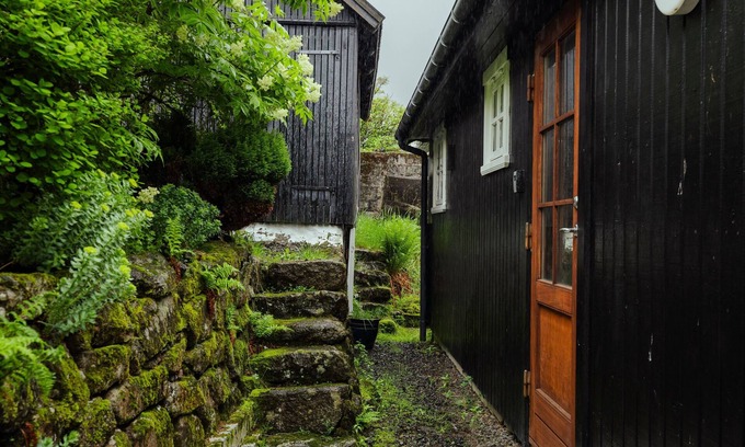 Kvivik Casa | Calm & Cozy | Scenic Village | Nature