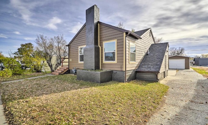 Billings Casa | Calming Abode Less Than 2 Miles to Downtown Billings
