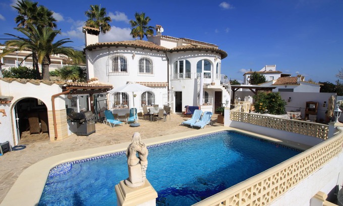 Casas de Torrat Casa | Calpe / Villa con piscina privada y hermoso jardín, sauna, WiFi