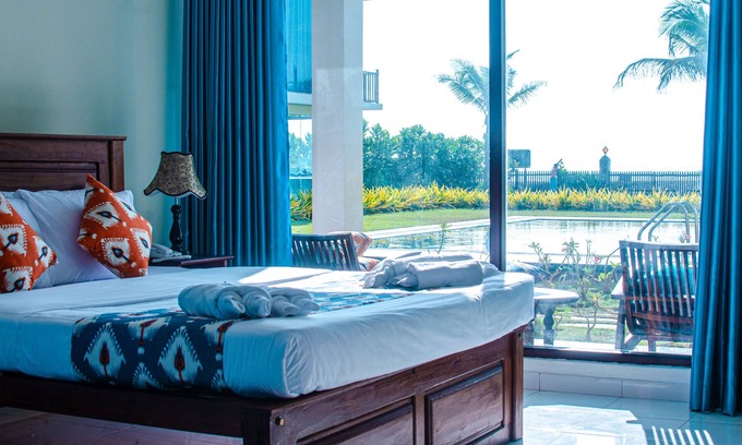 Iranawila Hotel | Calypso Sunset Beach Hotel
