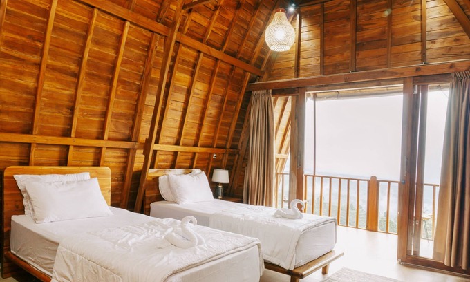 Munduk Hotel | Camaradvipa Retreat Munduk