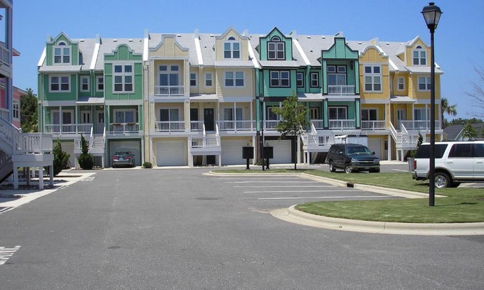 Bermuda Bay Complejo | Cambridge Cove at Bermuda Bay by Kees Vacations