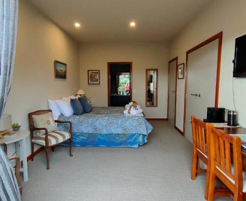 Opaki Casa | Camcott Farm