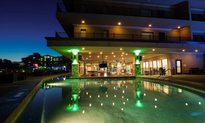 Lake Ozark Complejo | Camden on the Lake Resort & Spa