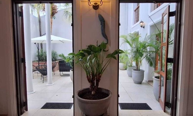 Thimbirigasyaya Hotel | Camellia Residencies Colombo