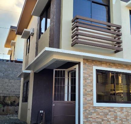 Amadeo Casa | Camilyn Home Stay