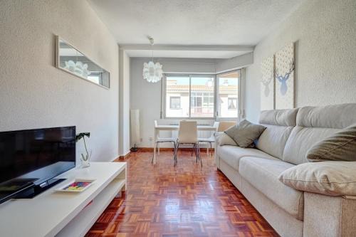 Echavacoiz Apartamento | Camino Pamplona 5 by Clabao