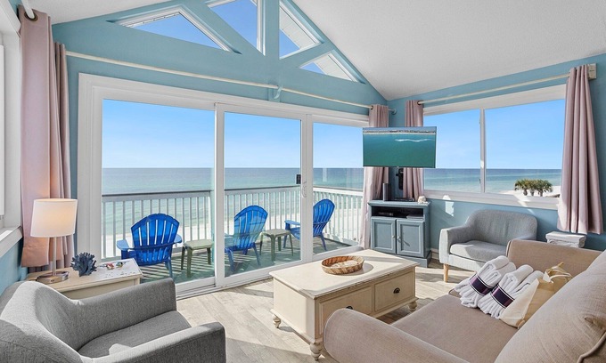Seacrest Condominio | Camp Creek Oasis 8-Stunning beachside condo-Sleeps 4