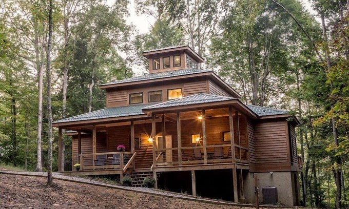 Victor Cabina | Camp McComas SUMMER SPECIALS Message Us National Park Access