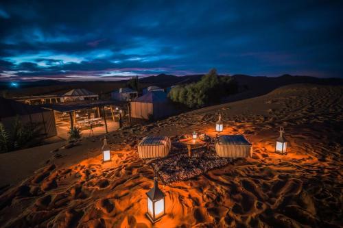 Taouz Otro | Camp Under Stars