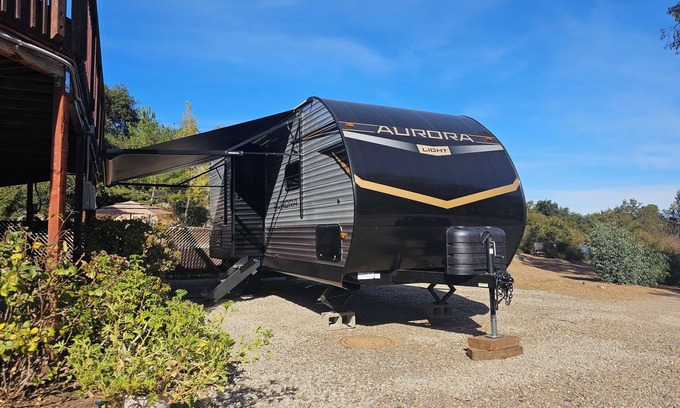 Ramona Casa | Camper/RV con jacuzzi en granja de Ramona, CA