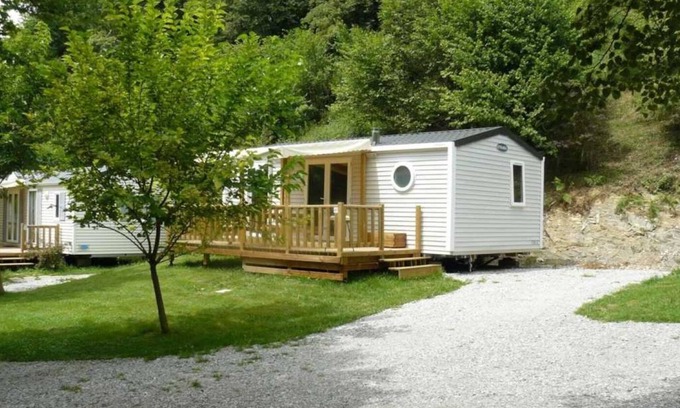 Louvie Juzon Casa | Camping 3 étoiles - Piscine - ccbaddd