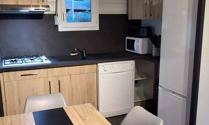 Joyeuse Casa | Camping Bois Simonet **** - Chalet Mimosa Azul 4 habitaciones 8 personas