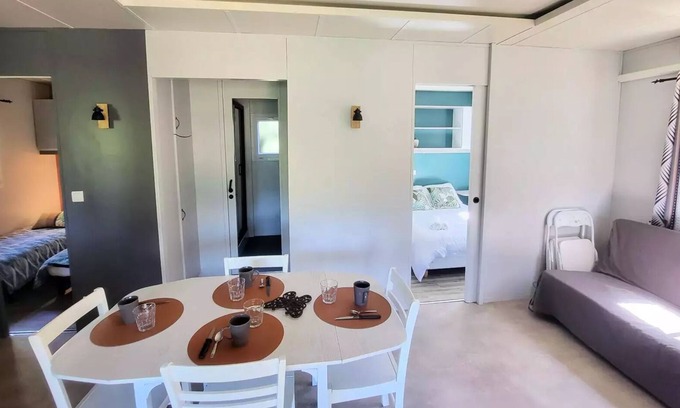 Joyeuse Chalet De Esquí | Camping Bois Simonet **** - Chalet Acacia 3 Habitaciones 6 Personas