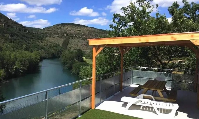 Saint-Rome-de-Tarn Casa | Camping de la Cascade **** - Super Cordelia AIR-CONDITIONED Mobil Home 32m² PANORAMIC VIEW! - 3 CH - Television (Friday/Friday in July and August) 6 people