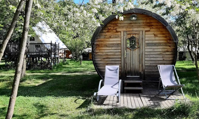 Arlebosc Casa | Viaducto Camping ** - Ice Viking Tonneau 2 personas