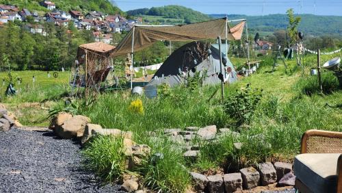 Schluechtern Otro | Camping im Igluzelt im Privatgarten mit Komfort Schlüchtern Main-Kinzig