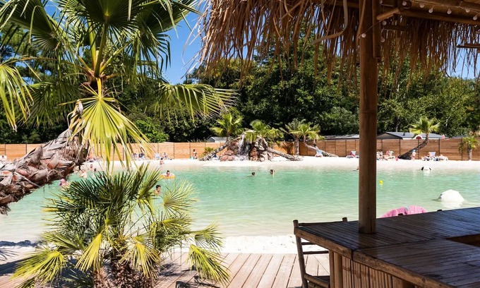 La Tremblade Chalet De Esquí | Camping La Clairière**** - Premium 3-room chalet for 4 people, air-conditioned + TV