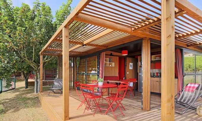 Saint-Leger-de-Fougeret Chalet De Esquí | Camping LA FOUGERAIE * - Panoramic Chalet Pilotis - 2 bedrooms 5 people