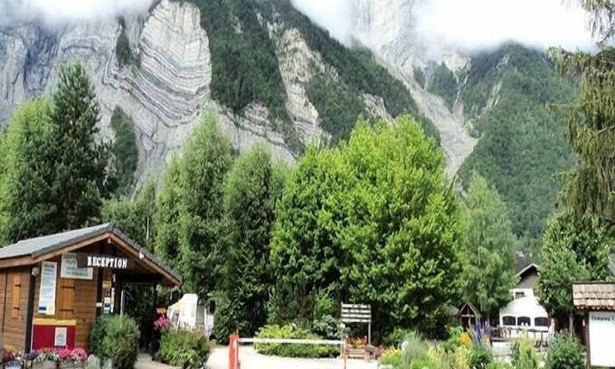 Le Bourg-d'Oisans Chalet De Esquí | Camping Le Colporteur **** - Chalet Loft Classic 4 rooms 6/8 people Air-conditioned