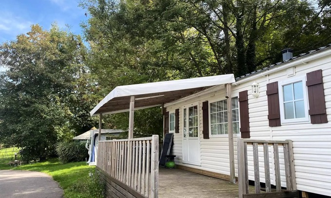 Le Grand Serre Casa | Camping le Grand Cerf **** - Premium 6-person mobile home with covered terrace, 3 bedrooms, air conditioning, dishwasher, TV for 6 people