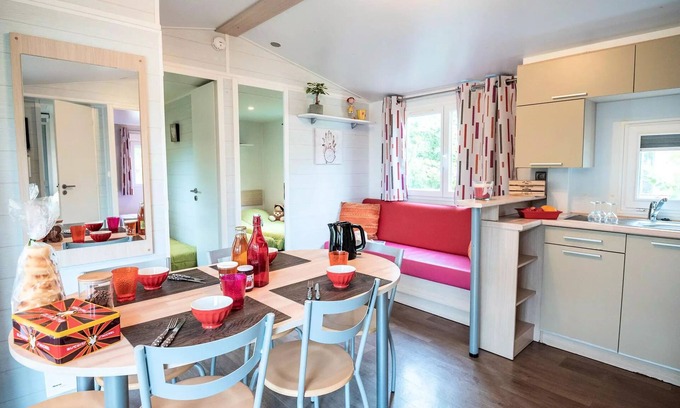 Severac-d'Aveyron Casa | Calquières de camping **** - Casa móvil agradable confort Plus 4 Habitaciones 6 Personas