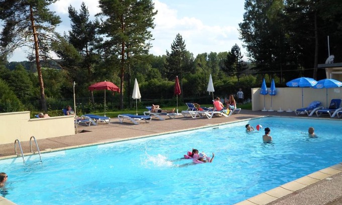 La Chapelle-devant-Bruyeres Otro | Camping les Pinasses
