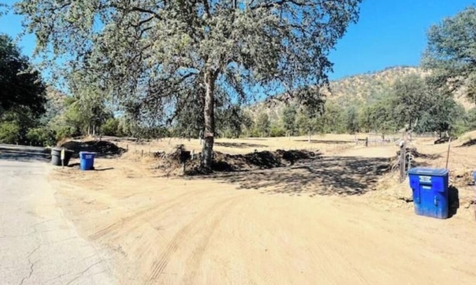 Squaw Valley Alquiler De RV | Camping near Sequoia Kings Canyon National Park #9