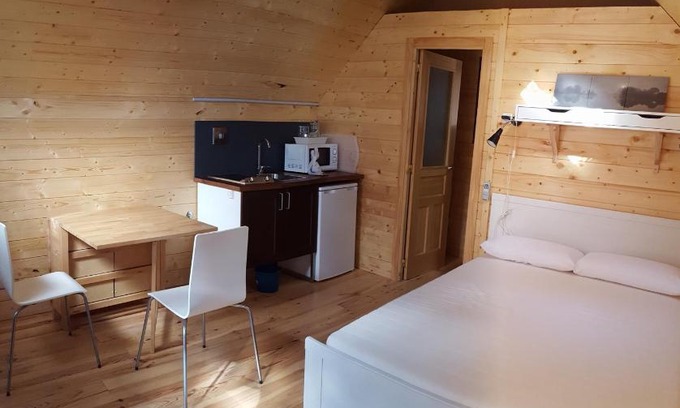 La Cabrera Otro | Camping Pico De La Miel