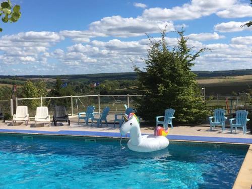 Andryes Otro | Camping USHUAÏA Villages Au Bois Joli