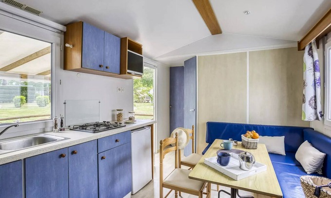 Nesles-la-Vallee Casa | CampingLe Grand Paris**** - Comfort mobile home 3 rooms 4 people