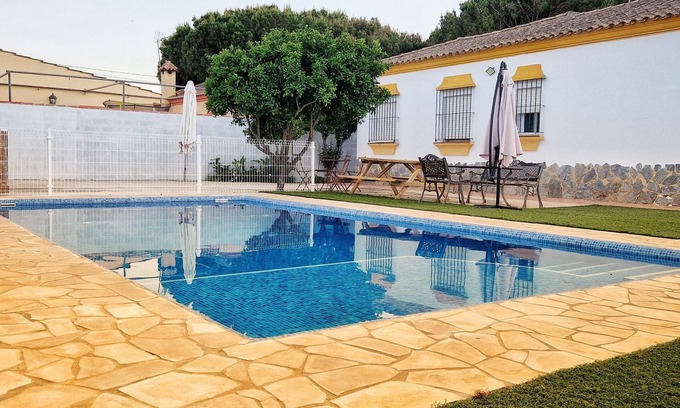Chiclana de la Frontera Chalet De Esquí | CAMPO&MAR. Junto al Mar, Tranquilidad, Paz y Descanso ideal para escapadas