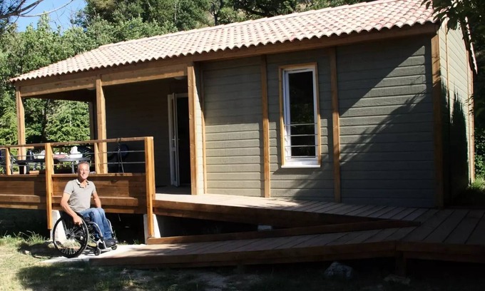 Esparron-de-Verdon Chalet De Esquí | Camping Flower la Beaume**** - Comfort Chalet 3 Rooms 5 People PMR