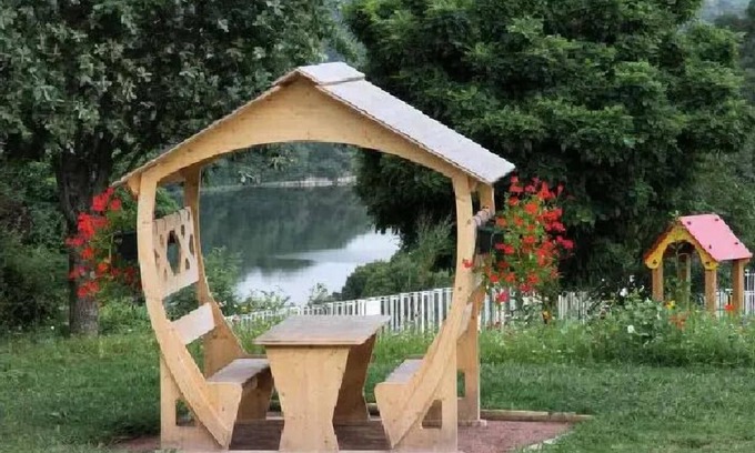 Cordelle Casa | Campsite Flower de Mars* - Mobile home Loire View 35m² Premium /3 bedrooms + TV + LV + Air conditioning + Covered terrace 6 people