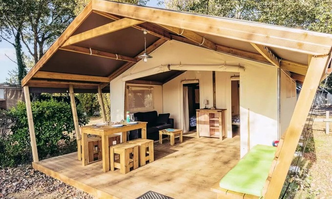 Kerroch Casa | Camping Pointe Talud *** - Confort de flores gratis 3 habitaciones 4 personas sin baño