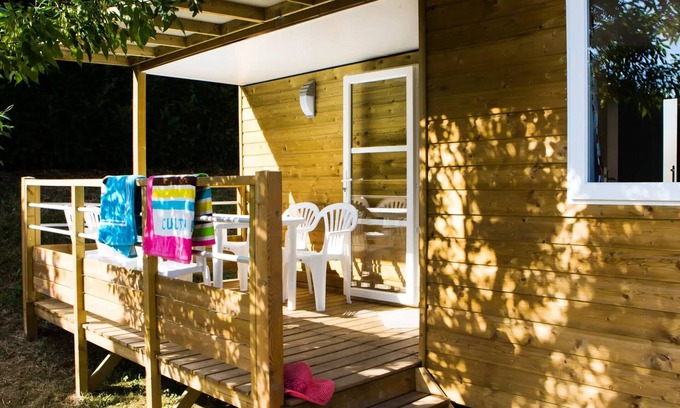 Fleurie Casa | Camping La Grappe Fleurie - Loggia Casa 3 Habitaciones 4/6 Personas