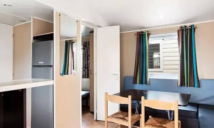 Poilly-lez-Gien Casa | Campsite Les Bois du Bardelet***** - Mobile home Comfort 3 rooms 4 adults + 2 children