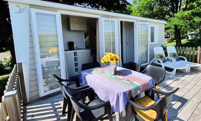 Le Grez Casa | Campsite Les Tournesols *** - Mobilhome Evolution 45m2 (24m2+21m2 terrace) - 2 bedrooms 4 people