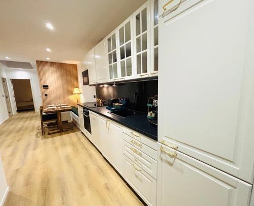 Anneessens Apartamento | Camus Flats