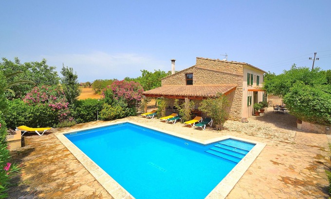 Lloret de Vistalegre Villa | Can Blanc 018 finca rústica con piscina privada, aire acondicionado, terraza y barbacoa