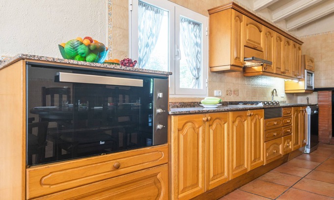 Inca Chalet De Esquí | Can Cama Rotja - Four Bedroom Chalet, Sleeps 8