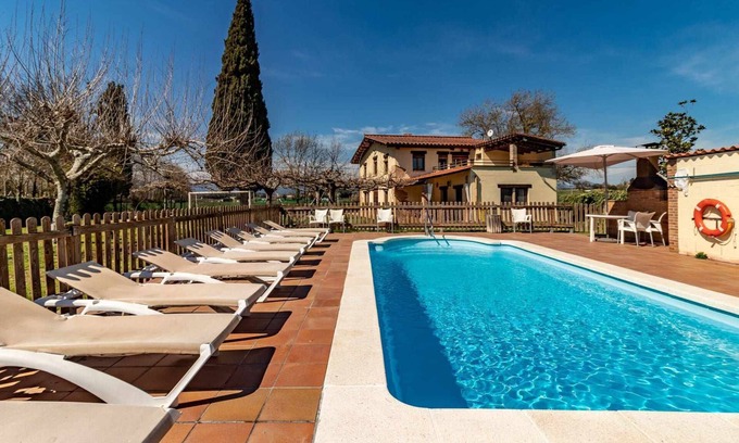 Vilobi d'Onyar Casa | Can Salvà Casa rural en magnífico entorno natural