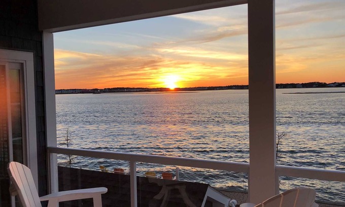 Ocean City Condominio | ¡Nuevo! Bayfront Condo w / Fantastic Views - pregunte acerca de los especiales de mitad de semana de septiembre