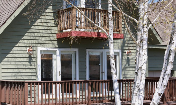 Davis Casa | Canaan Valley chalet near hiking, biking, kayaking, skiing, and charming towns…