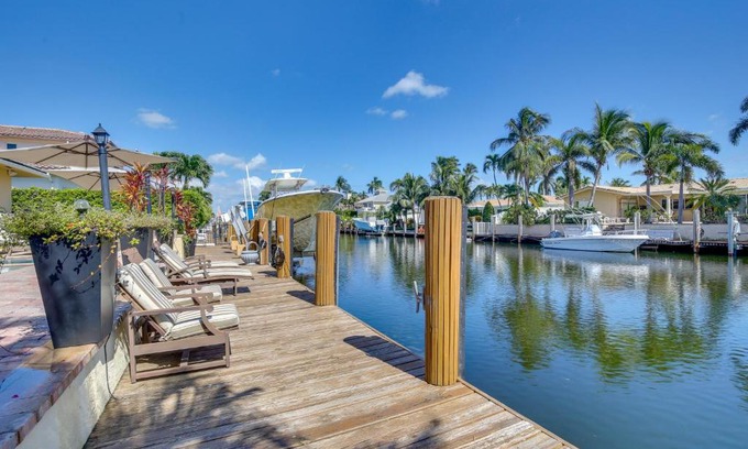 Lighthouse Point Casa | Canal Access and Pool Lighthouse Point Getaway!