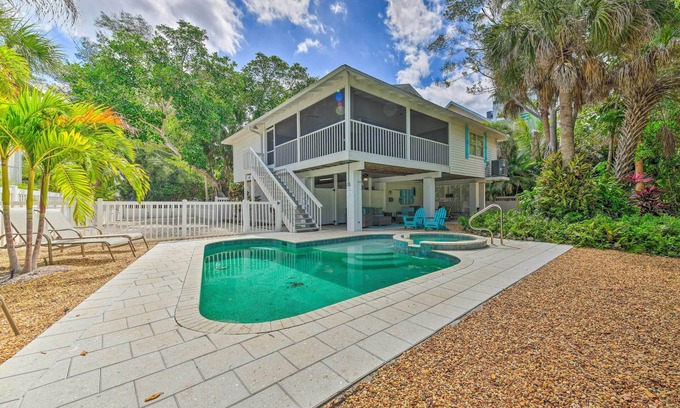 Anna Maria Casa | Canalfront Anna Maria Cottage w / piscina y jacuzzi!