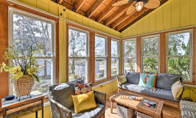 Colington Harbour Casa | Canal-Front Paradise w/ Dock in Kill Devil Hills