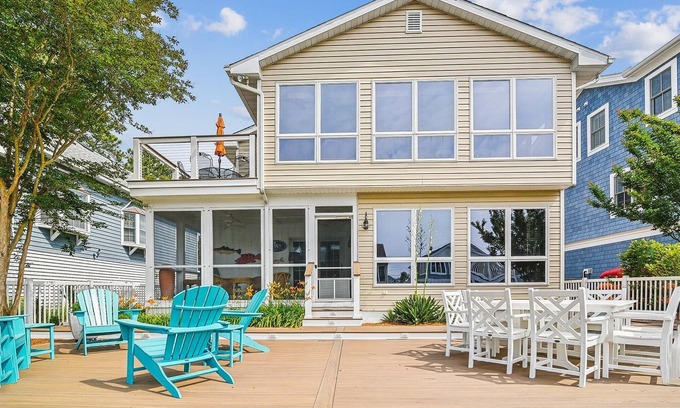 Frankford Casa | Canal Frt 4BR Home in So. Bethany