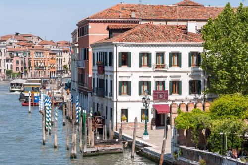 Santa Croce Hotel | Canal Grande