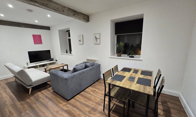 Burnley Apartamento | Canalside Period Conversion